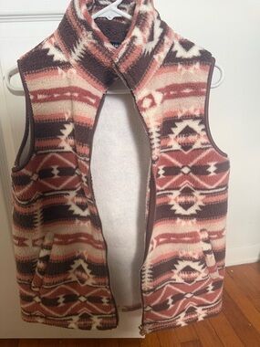 Tribal Pattern Sherpa Fleece Vest in Rust, Cream & Brown